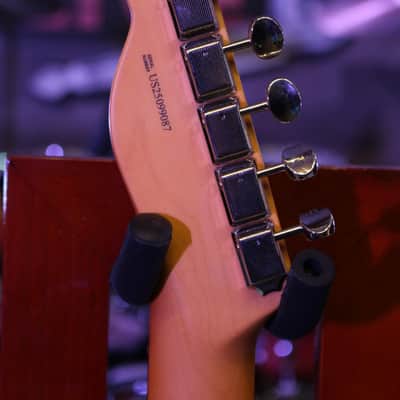 Fender American Professional Classic Hotshot Telecaster Electric Guitar, Butterscotch Blond w/ Bag image 6