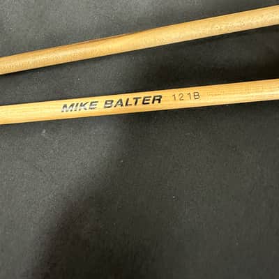 Mike Balter 121B Extra Hard Mallets, Birch, Yellow Polyester - VERY GOOD, 1 Shaft Replaced image 2
