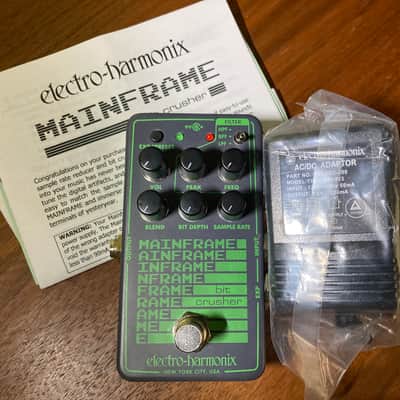 Electro-Harmonix Mainframe Bit Crusher 2020 - Present - Gray / Green