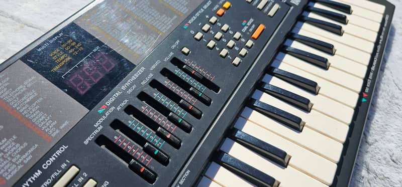 Yamaha PSS-390 Mini FM Synthesizer // FREE GIFT for VINTAGE MOTEL CUSTOMERS image 1