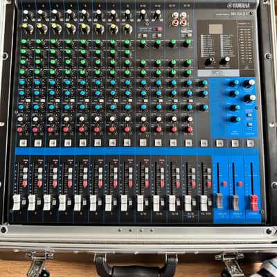 Yamaha MG16XU 16 Channel Analog Mixer image 2
