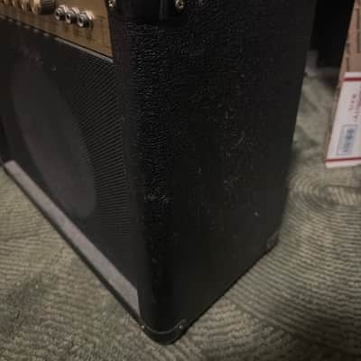 Marshall MG G30RCD 2-Channel 30-Watt 1x10" Solid State Guitar Combo 2000 - 2003 - Black image 2