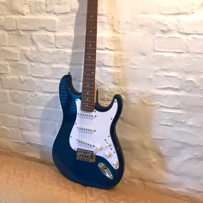 ! Vision ST-5 electric guitar in translucent blue - Strat style ! image 3