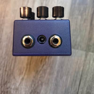 Walrus Audio Julia Chorus / Vibrato V2 2019 - Present - Purple image 2