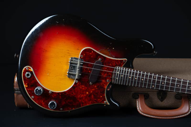 Fender Mandocaster 1963 - 3-Tone-Sunburst image 1