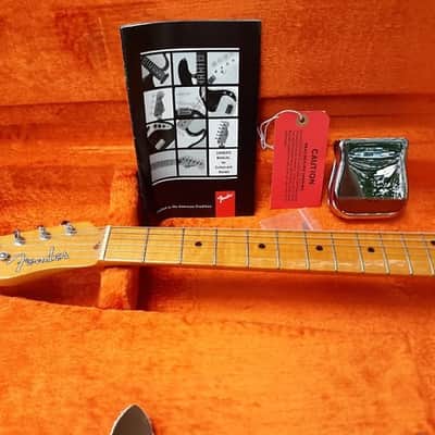 fender-american-vintage-series-52-reissue-telecaster- USA -1998-left-hand image 5