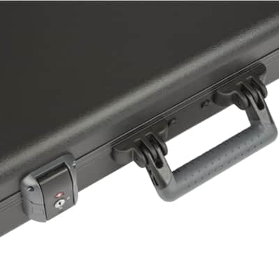 Fender Deluxe Molded Case for Stratocaster/Telecaster image 4