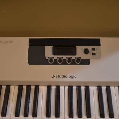 Studiologic Acuna 88 – 88-Key Hammer Action Controller Weighted Keys Piano image 3