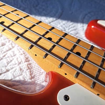 All Original Vintage Fullerton Era 4-bolt 1983 / 1984 Fender American Standard Jazz Bass, Dan Smith, AVRI, Sienna Burst Ash, OHSC image 6
