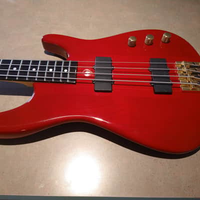1992-vintage USA-made Peavey Palaedium bass guitar image 5