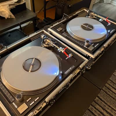 Reloop RP-8000s Direct Drive Straight Arm Turntable with MIDI Pads 2010s - Black image 1