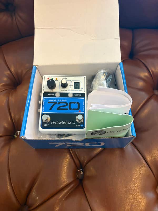 Electro-Harmonix 720 Stereo Looper 2015 - Present - Black / White / Blue image 1