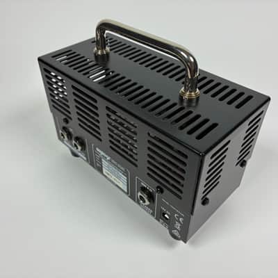 Orange Micro Dark 20-Watt Guitar Amp Head - Excellent Condition - With Box, Power Supply and Custom Padded Carrying Bag Bild 4