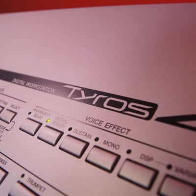 Yamaha Tyros 4 XL (used) image 5