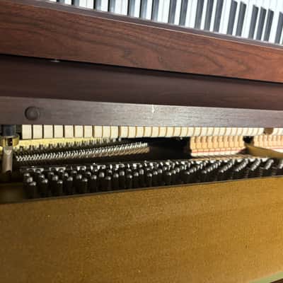 Piano Yamaha Eterna 1993 - Noyer satiné image 6