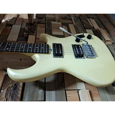 Aria RS Inazuma 1985 - Pearl White image 2
