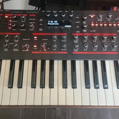 Dave Smith Instruments Pro 2 44-Key Monophonic / Paraphonic Synthesizer 2014 - 2018 - Black with Wood Sides