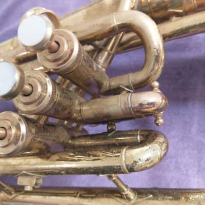 The Martin baritone horn 1940s-1960s - lacquered brass - for parts or repair image 18