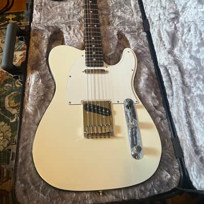 Fender American Ultra Telecaster with Rosewood Fretboard 2019 - Present - Arctic Pearl image 1
