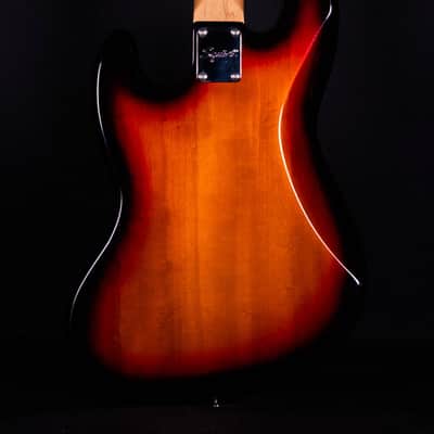Squier Classic Vibe '60s Jazz Bass, Laurel FB, 3-Color Sunburst image 3