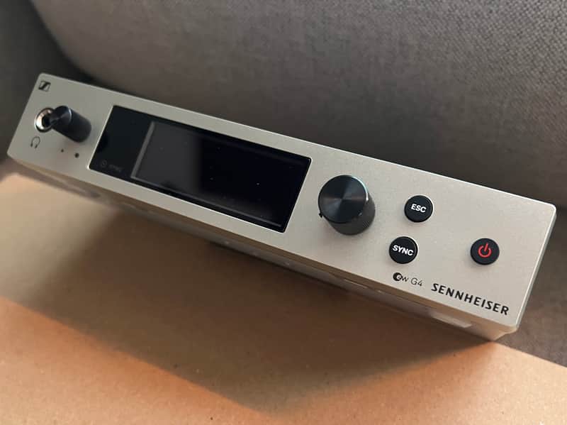 Sennheiser EW 500 G4-Ci1 Wireless Guitar System AW+ (Band: 470-558 MHz) 2010s - Black image 1