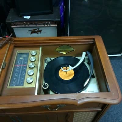Vintage Magnavox Micromatic Stereo Console #150927-2 Phono/FM/AM/Aux Working image 4