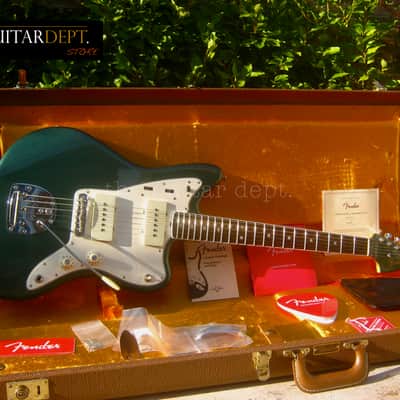 ♚AS NEW♚CRAZY RARE!♚ 2020 FENDER American Vintage Reissue JAZZMASTER USA ♚9.5" Radius !♚ '65 * 1965 ♚SHERWOOD GREEN METALLIC !!! ♚ 8.1 LBS image 2