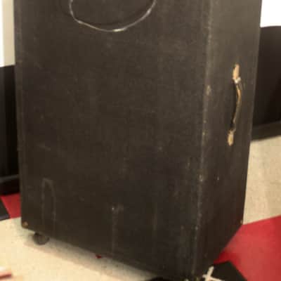 1970s SUNN Sonaro bass amp w/ 2-15 cabinet image 3