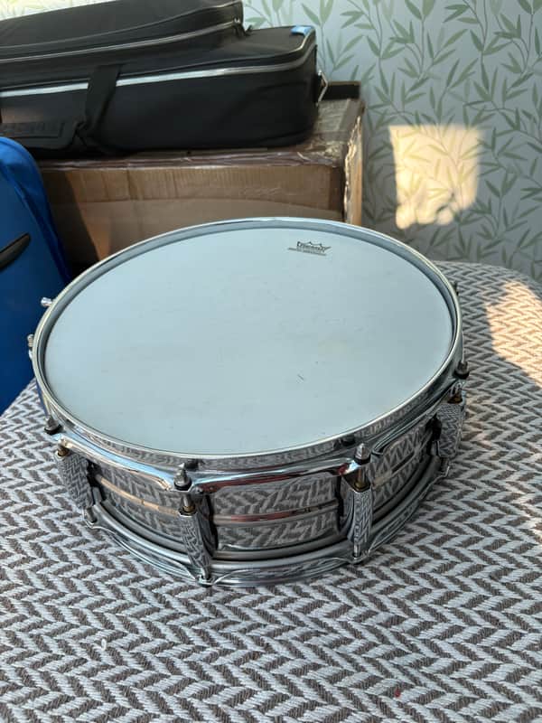 Pearl STE1450S SensiTone Elite 14x5" Steel Snare Drum 2010s - Chrome Over Steel image 1