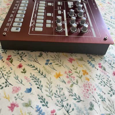Korg Electribe-R MkII ER-1 MkII Rhythm Synthesizer 2000s - Red image 3