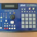 Akai MPC2000XL MCD MIDI Production Center 2006 - 2007 - Blue