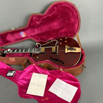 1996 Gibson L-4 CES winered goldhardware Like NEW orig Case image 11