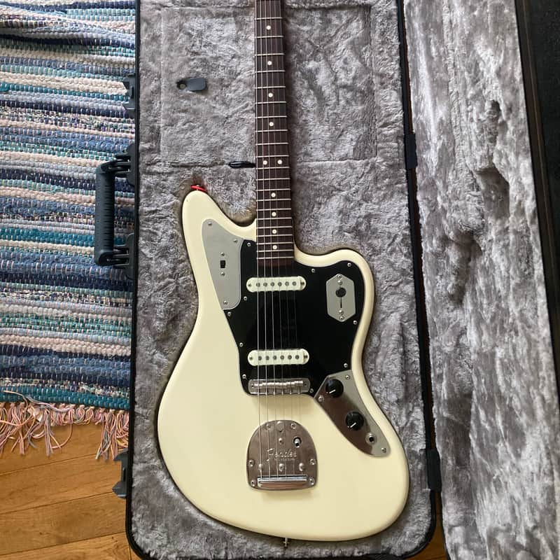 Fender American Professional Jaguar with Rosewood Fretboard 2017 - 2019 - Olympic White image 1