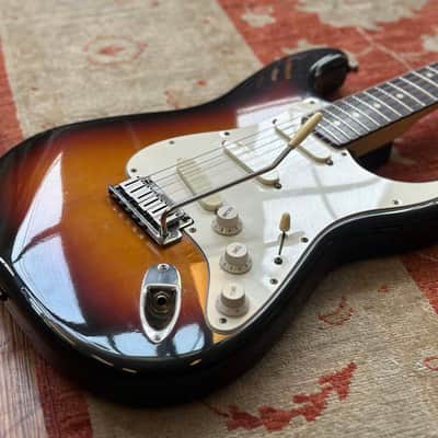 Fender Stratocaster Plus - Sunburst image 10