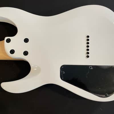 Harley Benton R-457MN WH 7-String High Gloss White 2025 image 8