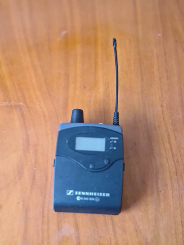 Sennheiser Sennheiser EK 300 IEM G2e Bodypack Receiver Stereo UHF 830-866MHz image 1