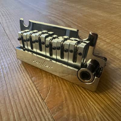 Guyker GG1009A tremolo image 4