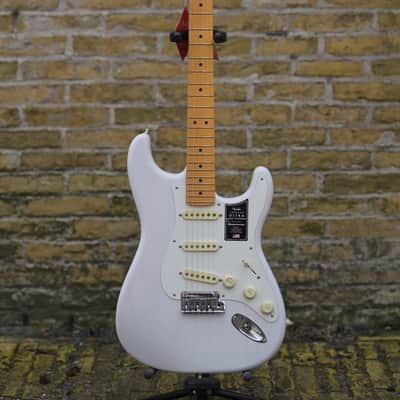 Fender American Ultra Luxe Vintage '50s Stratocaster, Maple Fingerboard - White Blonde image 15