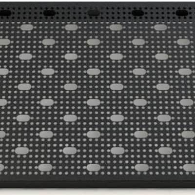 Temple Audio TRIO 43 Pedalboard, 43.2" x 16.5", Gunmetal image 3