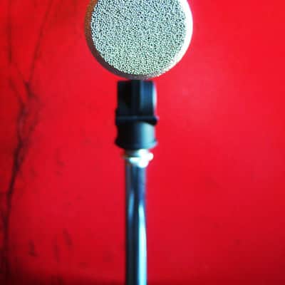 Vintage 1970's AKG D190E dynamic cardioid microphone w mic clip & pouch Low Z 200 OHMS D1000E # 3 image 5