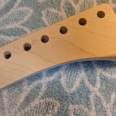 Guitar neck, Rosewood ,"Holy Grail Lynch" , hockey stick, image 6