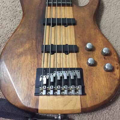 Carvin LB76 1993 USA 6 String Electric Bass Guitar image 3