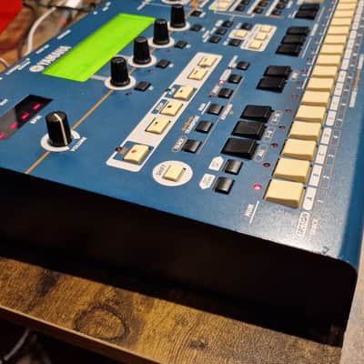 Yamaha RM1x Sequence Remixer 2000s - Blue image 4