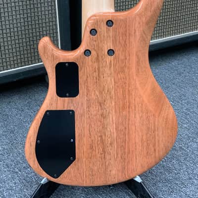 Roscoe Standard Plus 5 String Bass 2020 Natural image 8