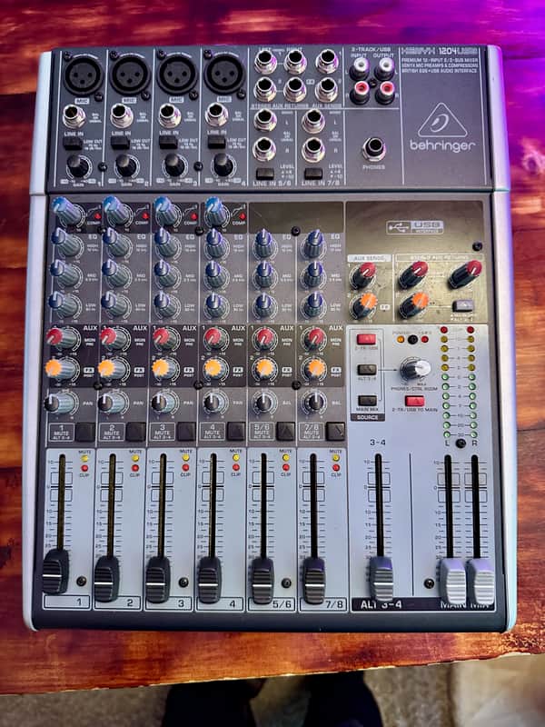 Behringer 1204USB 12-Input 2-Bus Mixer XENYX EQ