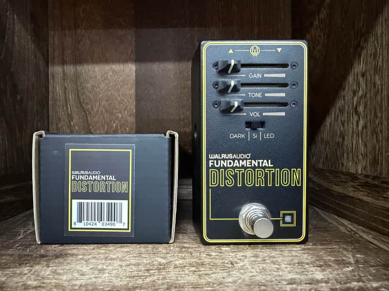 Walrus Audio Fundamental Distortion
