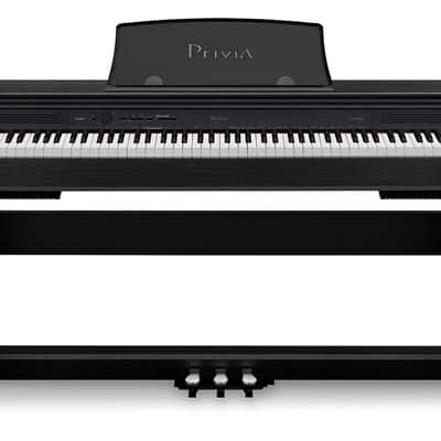 Casio Privia PX-760 88-Key Digital Piano Pro Bundle - Black 