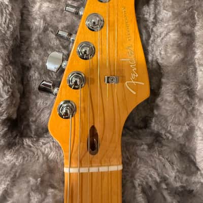 Fender American Ultra Stratocaster with Maple Fretboard Aged Natural Ash Body 2019 image 4