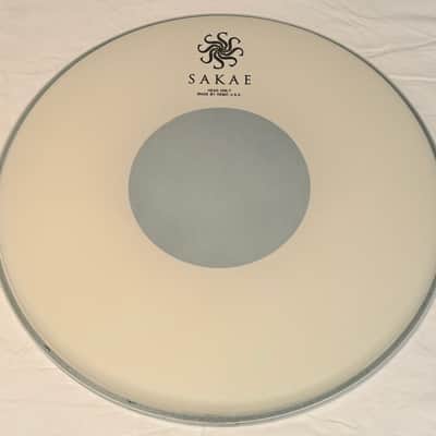 Sakae Logo 14" Remo Controlled Sound Coated Batter Drum Head White w/ Bottom Black Dot image 2