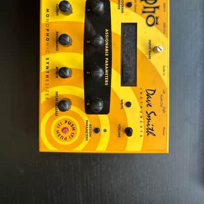 Dave Smith Instruments Mopho Desktop Monophonic Synthesizer 2008 - 2016 - Yellow image 1